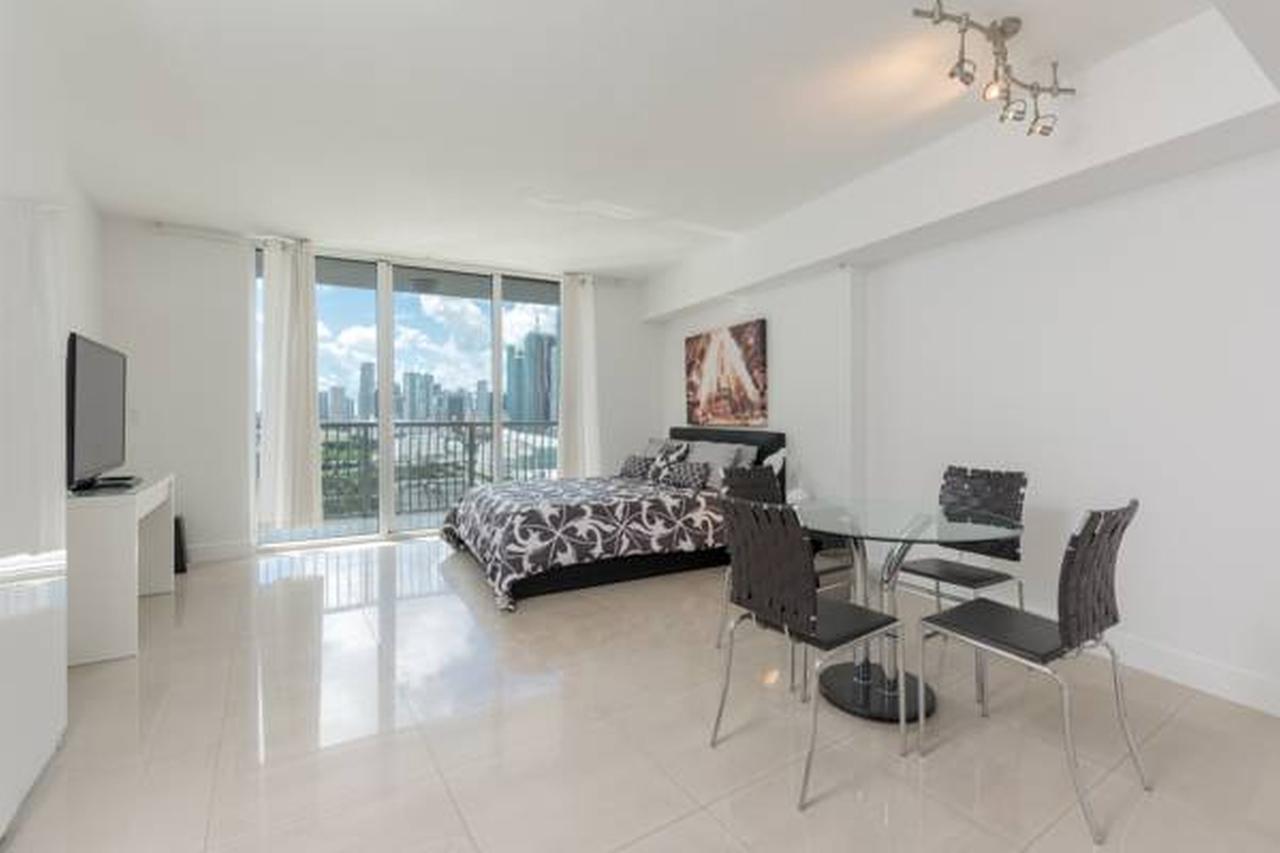 Opera Tower Lejlighed Miami Eksteriør billede